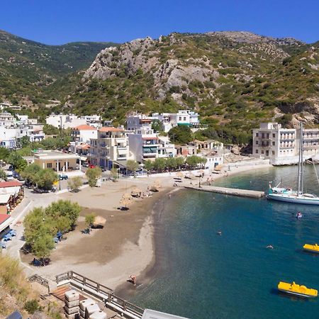 Nefeli Hotel Agios Kirykos Exterior foto