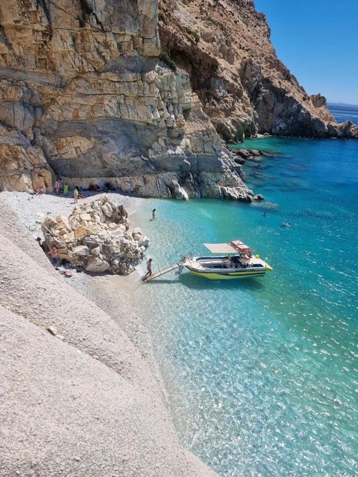 Nefeli Hotel Agios Kirykos Exterior foto